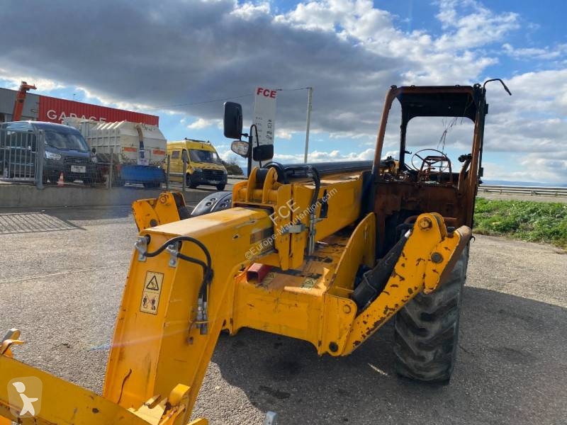 رافعة شوكية تلسكوبية JCB 540-140 -1er Main...