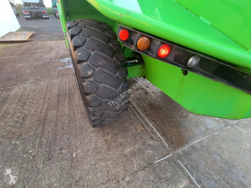 Телескопичен товарач Merlo P 101.10 HM
