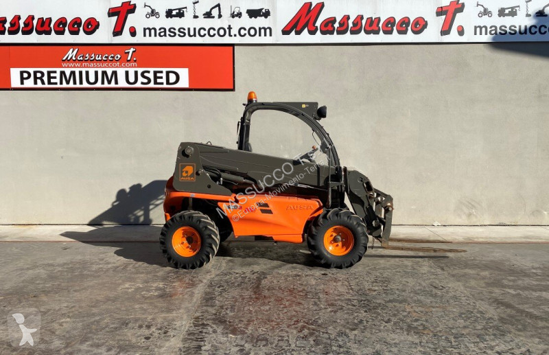 Teleskoplastare Ausa T144
