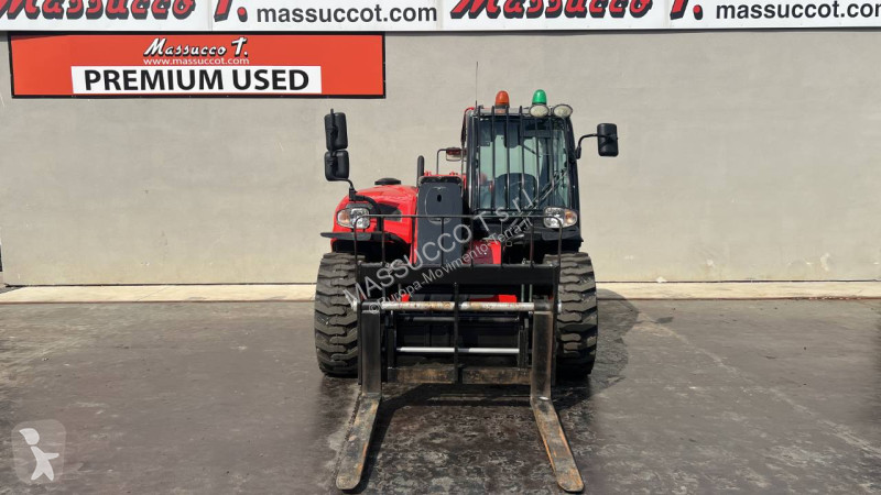 رافعة شوكية تلسكوبية Manitou MT625 COMFORT