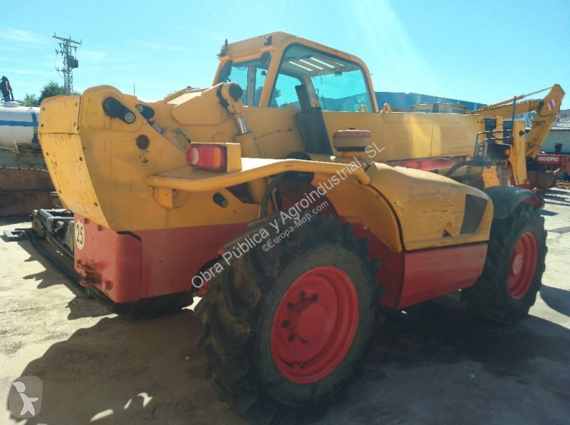 رافعة شوكية تلسكوبية Manitou