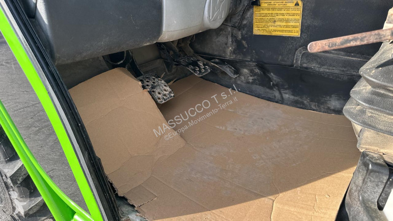 رافعة شوكية تلسكوبية Merlo P28.8L PLUS 4x4