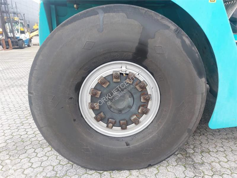 Телескопичен товарач Konecranes SMV 4531 TC5