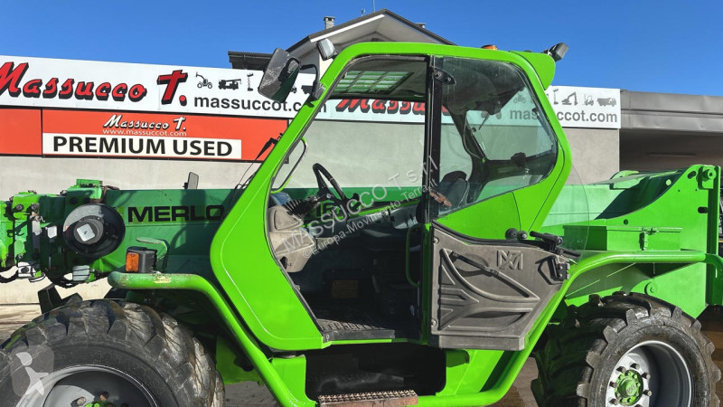 Teleskopický manipulátor Merlo P40.16 K 4x4