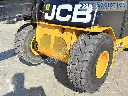 Teleskopický manipulátor JCB