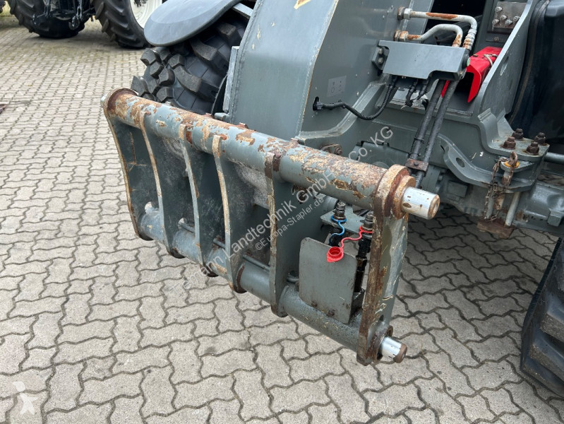 رافعة شوكية تلسكوبية Kramer  KT 557