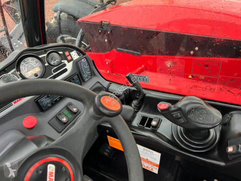 Teleskopický manipulátor Manitou  MT1033