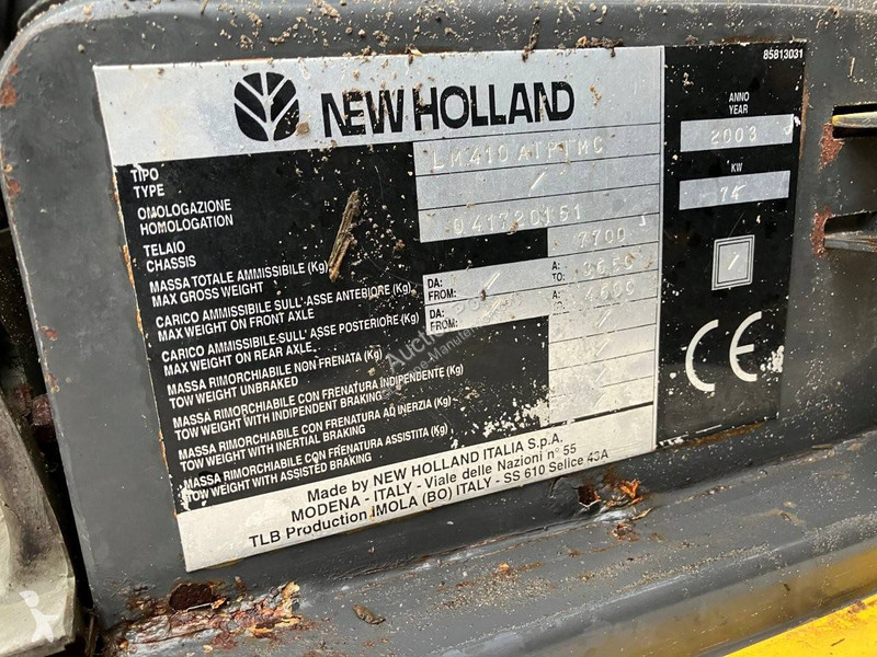 Teleskopický manipulátor New Holland LM410