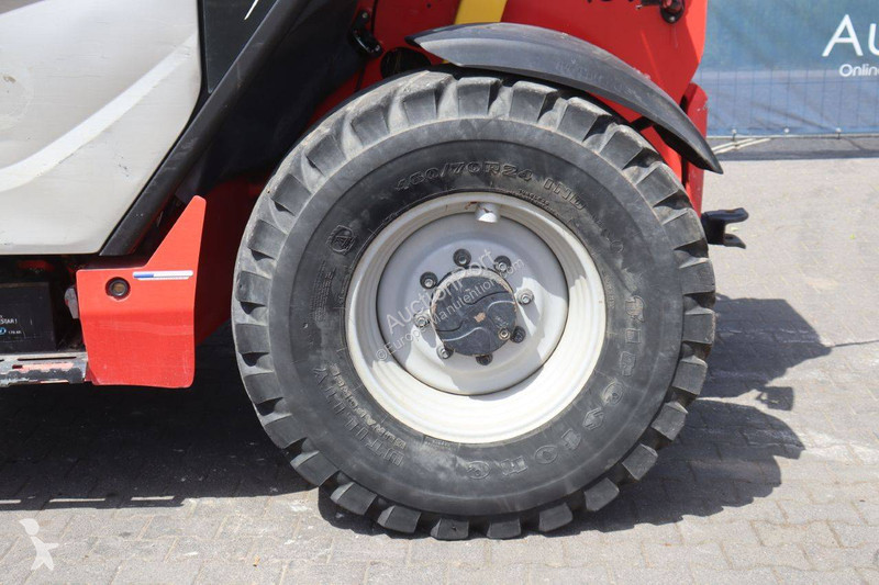 Телескопичен товарач Manitou