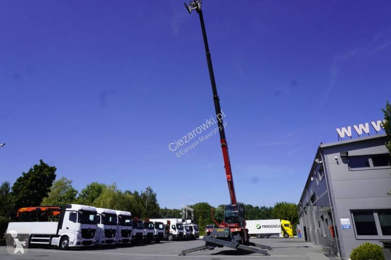 Carretilla telescópica Magni 5.26 telescopic...