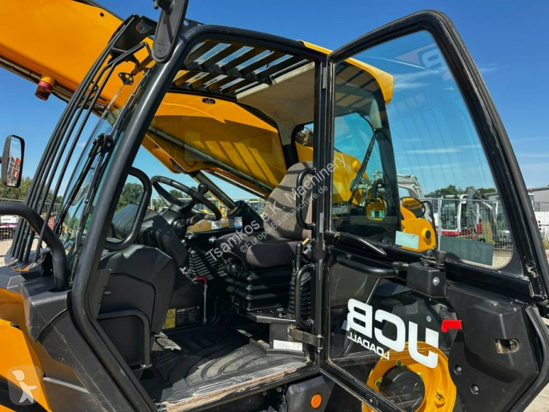 Carretilla telescópica JCB HiViz...
