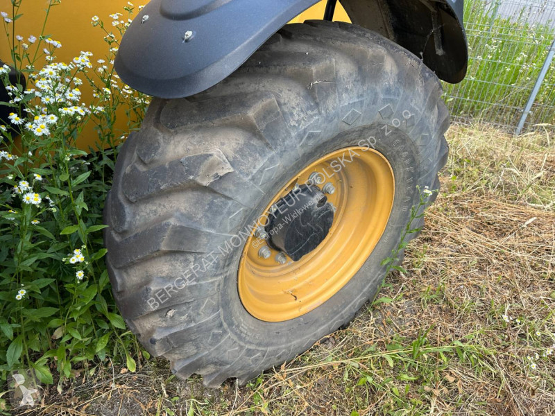 Chariot télescopique Caterpillar TH417D