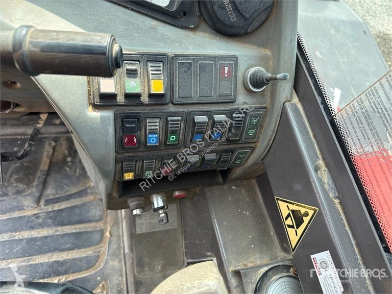 Телескопічний навантажувач Manitou MRT2150...