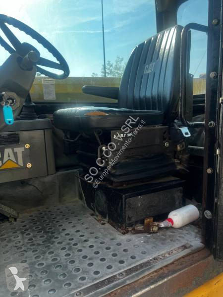 Verreiker Caterpillar TH 63