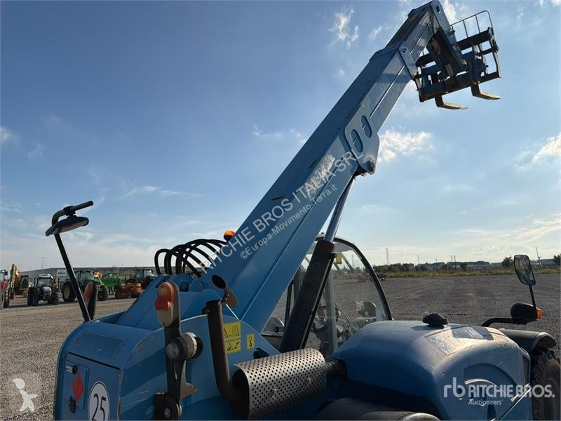 伸缩臂叉车 Genie Telehandler