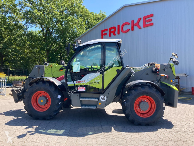 رافعة شوكية تلسكوبية Claas 960 Varipower