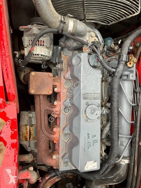 رافعة شوكية تلسكوبية BT Manitou  420