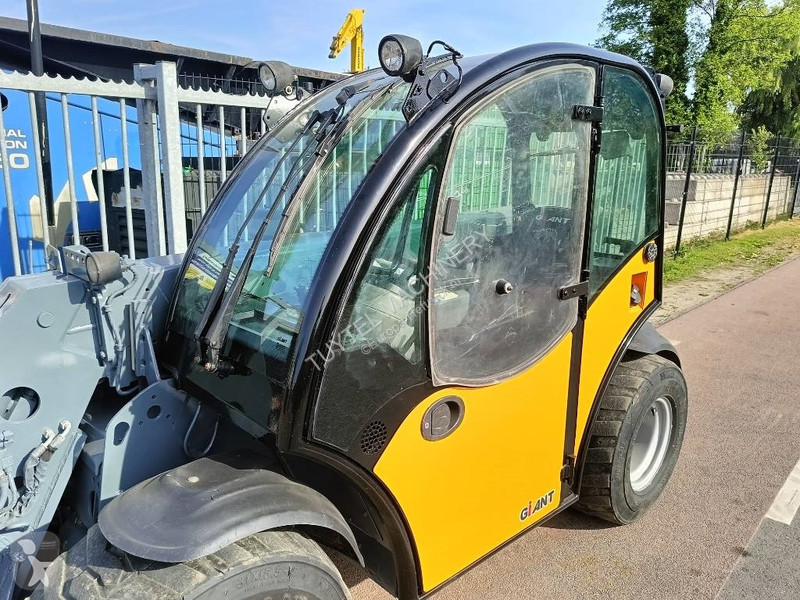 Încărcător telescopic Giant 4548 Tendo...