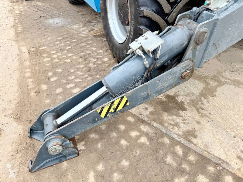 Încărcător telescopic Magni 5.21 - Remote...