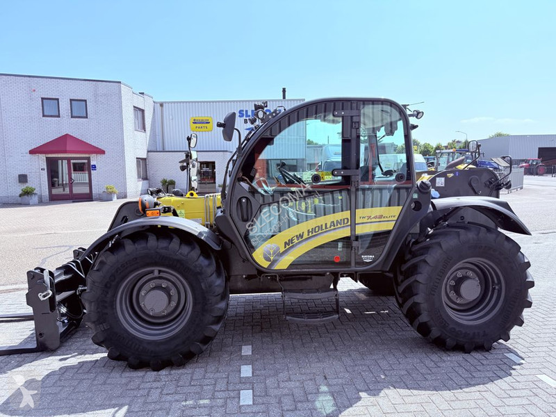 Chariot télescopique New Holland TH7.42...