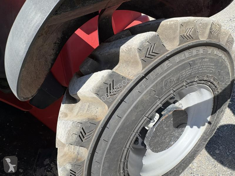 رافعة شوكية تلسكوبية Manitou  MT 625 H
