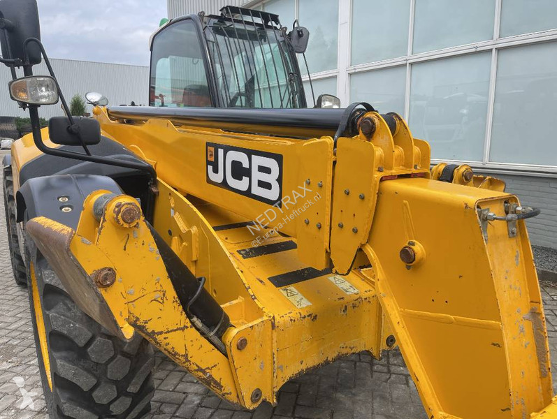 Încărcător telescopic JCB 2016