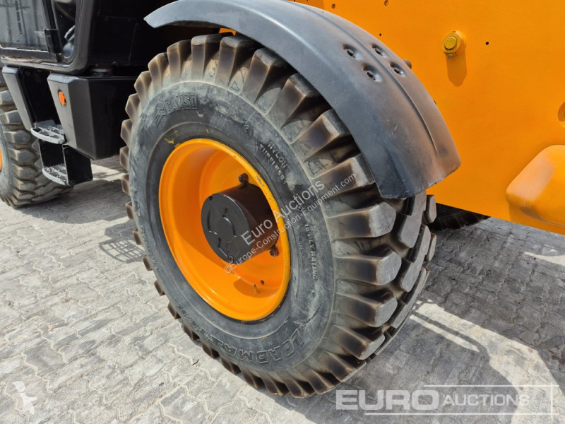Încărcător telescopic JCB 540-200