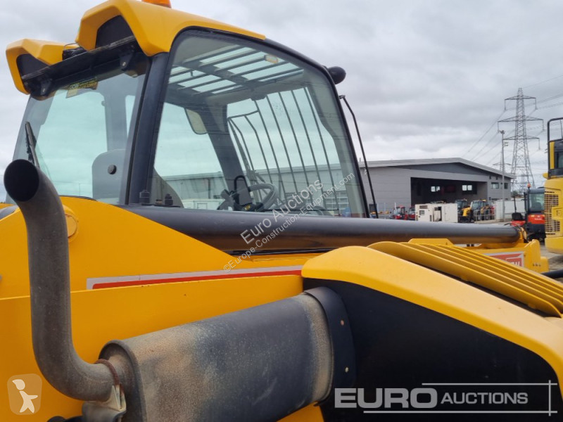 رافعة شوكية تلسكوبية JCB 540-140 Hi Viz