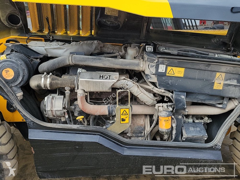 Încărcător telescopic JCB 525-60 Hi Viz