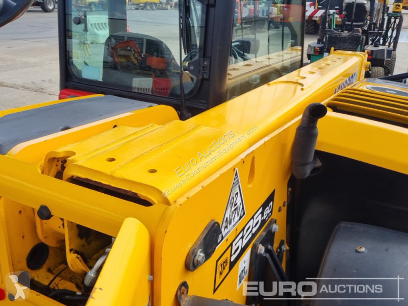 Teleskopický vozík JCB 525-60 Hi Viz