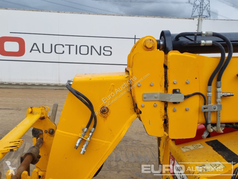 Teleskopický vozík JCB 540-140 Hi Viz