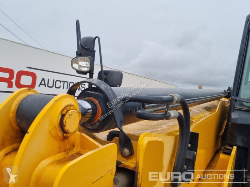 Teleskopický vozík JCB 535-140 Hi Viz
