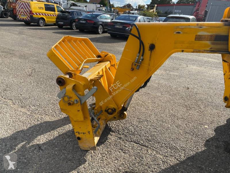 رافعة شوكية تلسكوبية JCB 540-140 -1er Main...
