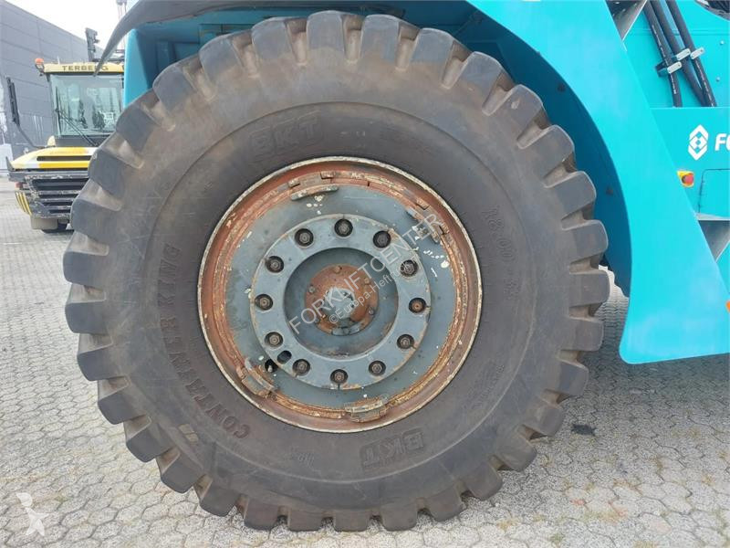 Телескопичен товарач Konecranes SMV 4531 CB5