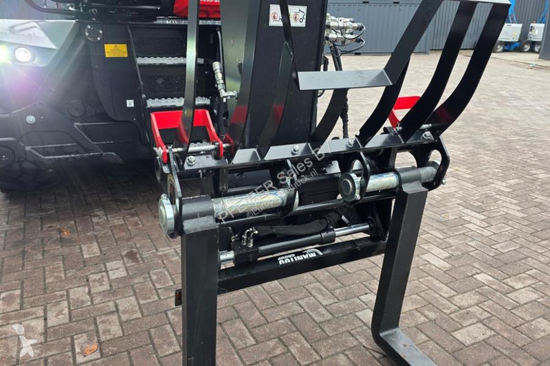 رافعة شوكية تلسكوبية Manitou MRT2660 360 160Y...