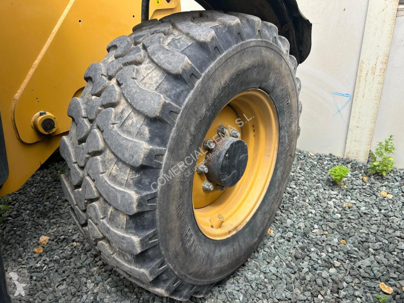 رافعة شوكية تلسكوبية Caterpillar  TH408D