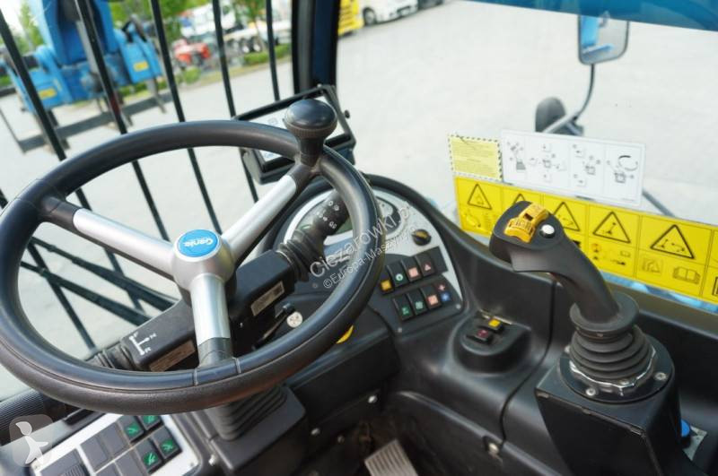 رافعة شوكية تلسكوبية Genie telehandler / 3000...