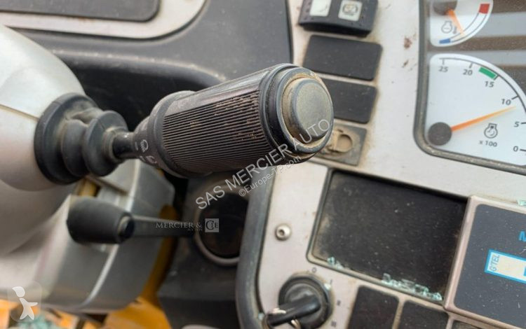 Teleskopický vozík JCB chariot telescopique diesel