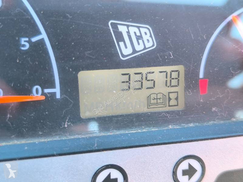 رافعة شوكية تلسكوبية JCB