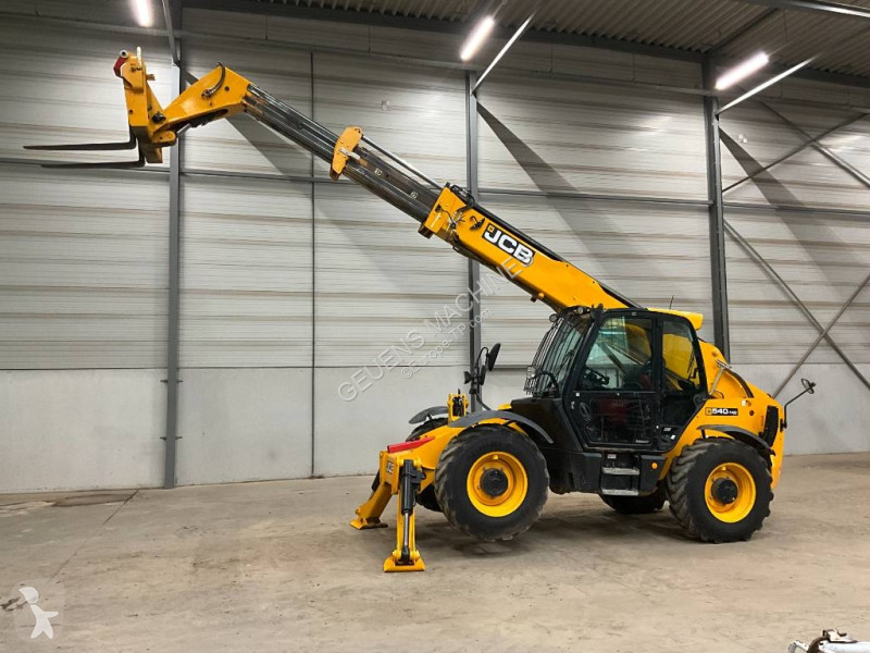 Teleskopisk truck JCB