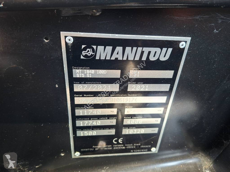 رافعة شوكية تلسكوبية Manitou