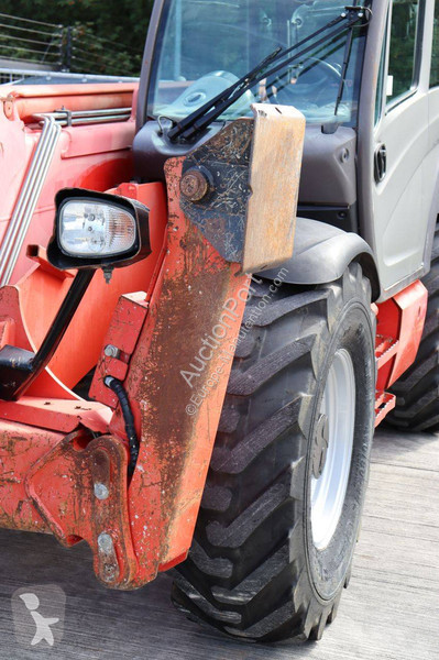 Телескопический погрузчик Manitou