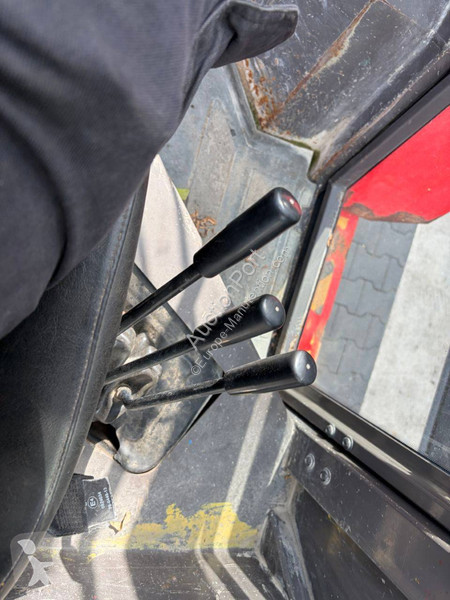 Teleskopický manipulátor Manitou M30-4