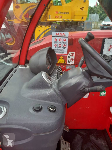 Teleskopický manipulátor Manitou MT 625