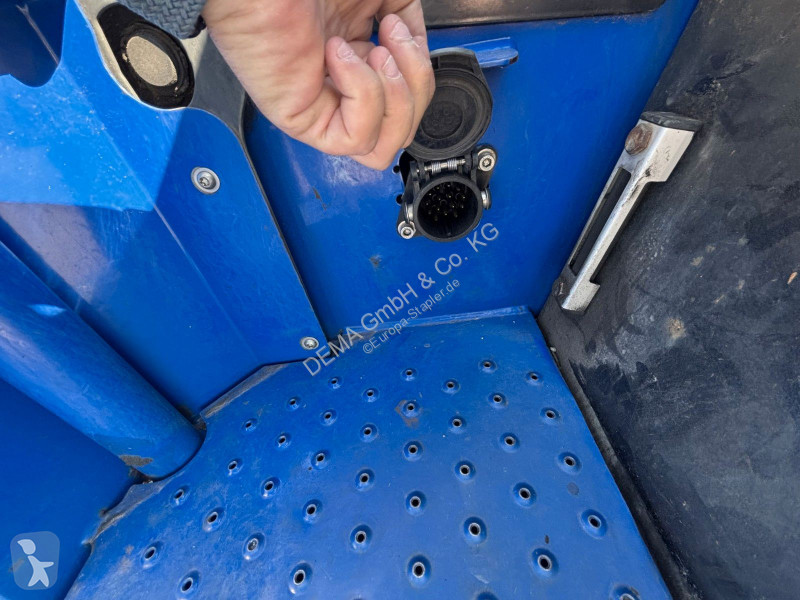 رافعة شوكية محمولة Palfinger F3 151...