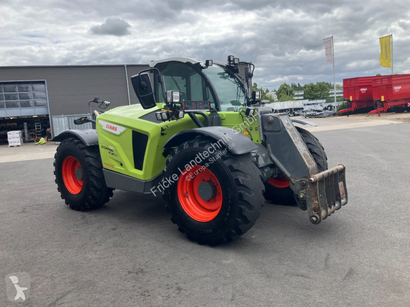 رافعة شوكية تلسكوبية Claas 741 Varipower