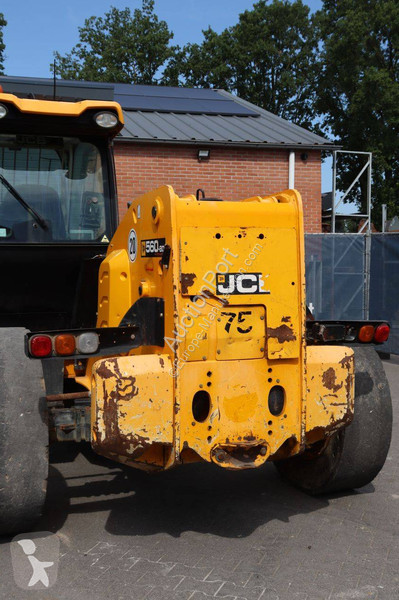Телескопичен товарач JCB 560-80