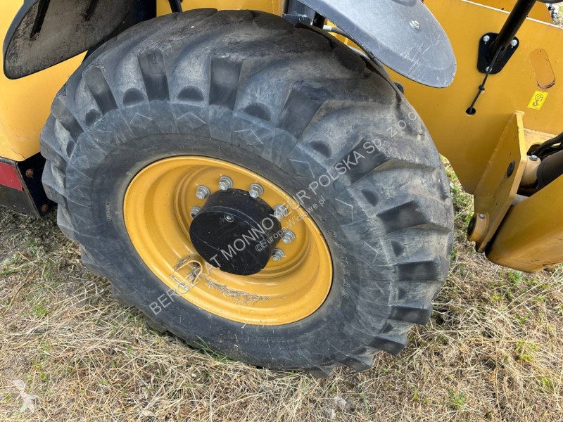 Chariot télescopique Caterpillar TH417D