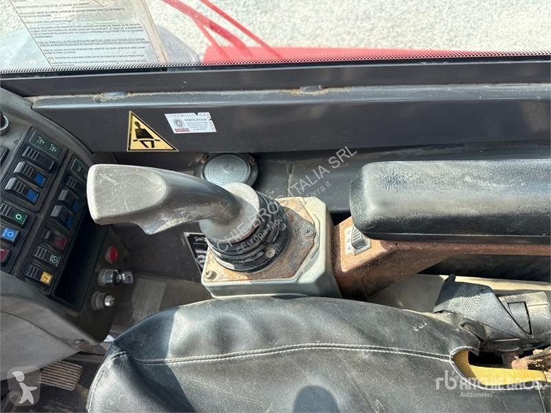 Телескопічний навантажувач Manitou MRT2150...