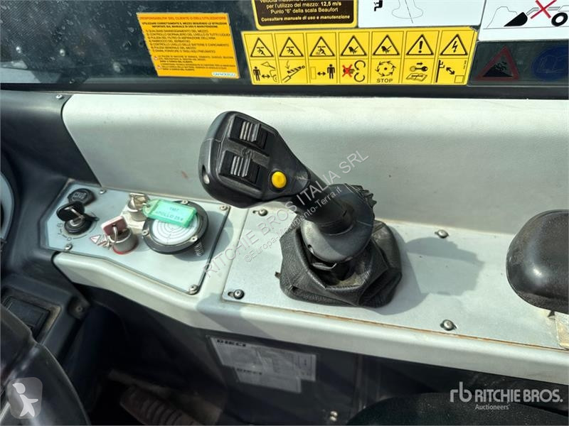 Телескопічний навантажувач Dieci 25.6 Telehandler